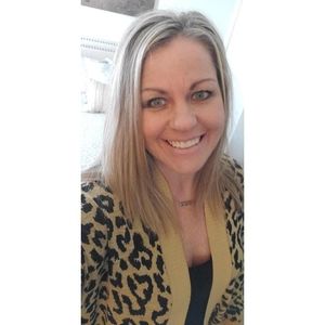 Meet your Posher, Margo